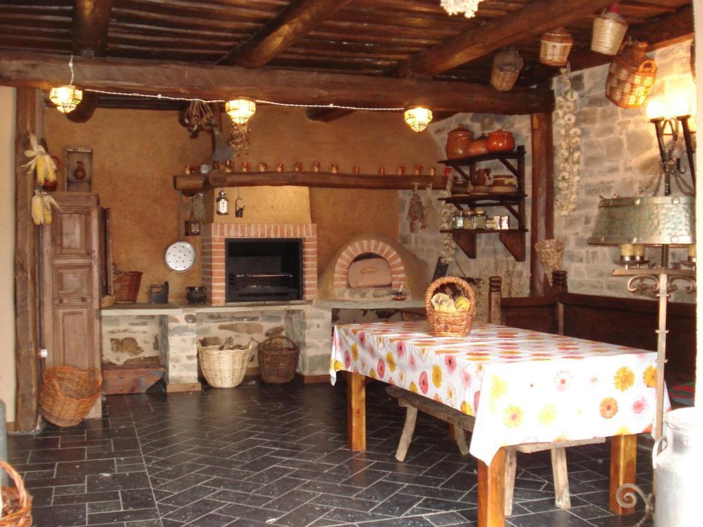 Hotel Rural La Veleta Murias de Rechivaldo Eksteriør billede