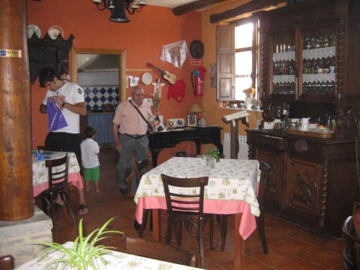 Hotel Rural La Veleta Murias de Rechivaldo Eksteriør billede